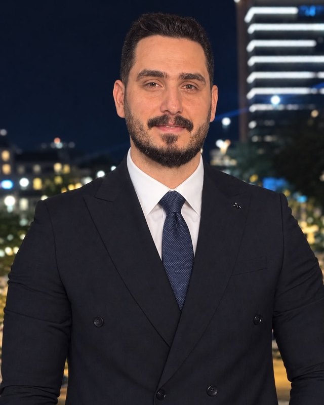 وليد علاء